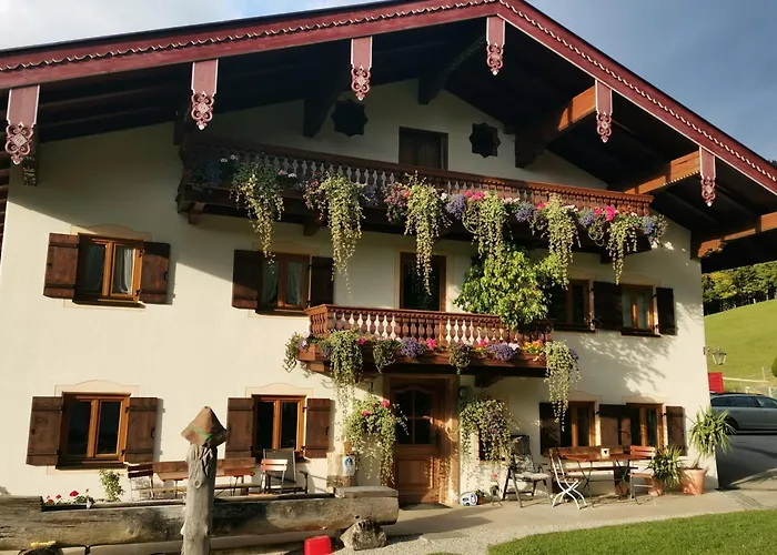 Bojernhof Inkl. Chiemgaukarte Séjour à la ferme *